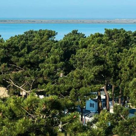 Hotel Camping La Palmyre à Les Mathes Extérieur photo