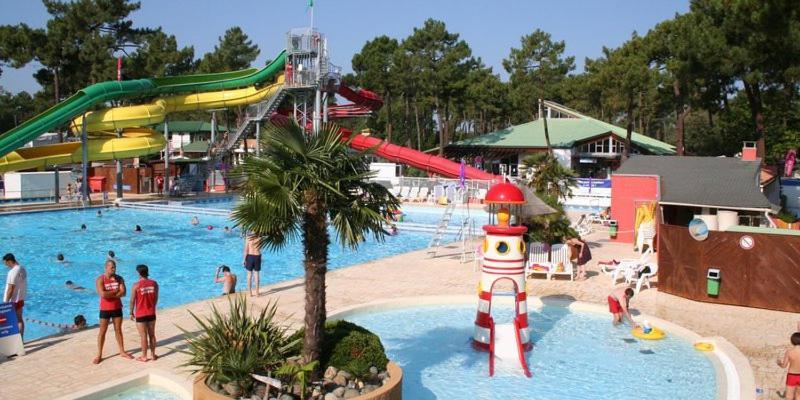 Hotel Camping La Palmyre à Les Mathes Extérieur photo